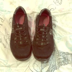 Sketchers slip-on shoes